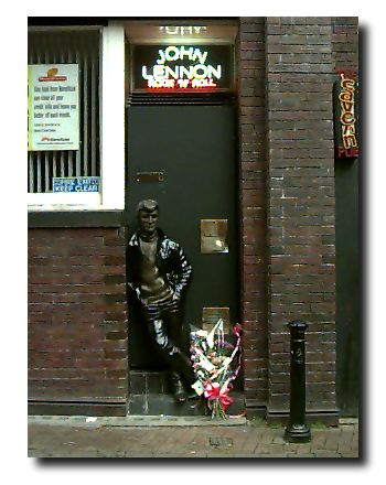 The John Lennon Statue