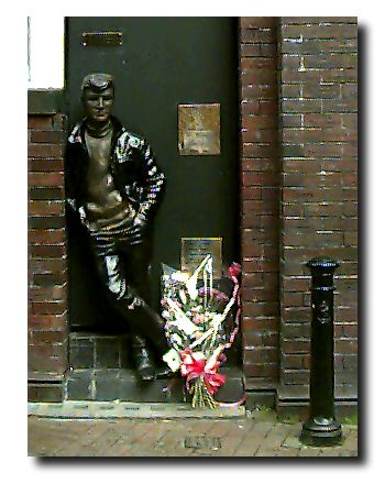 The John Lennon Statue